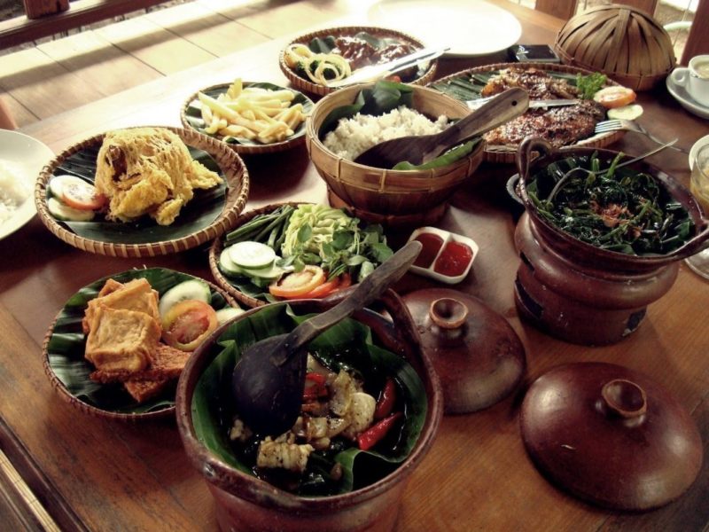 Rekomendasi 35 Lokasi Wisata Kuliner Jogja